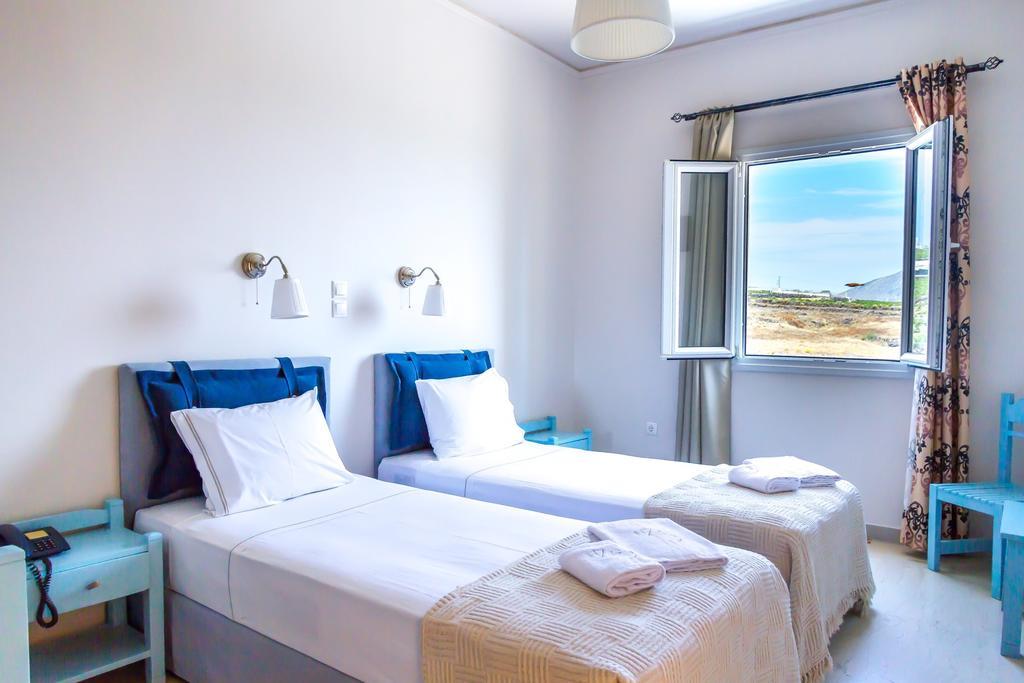Zorbas Hotel Santorini Pyrgos Kallistis ห้อง รูปภาพ